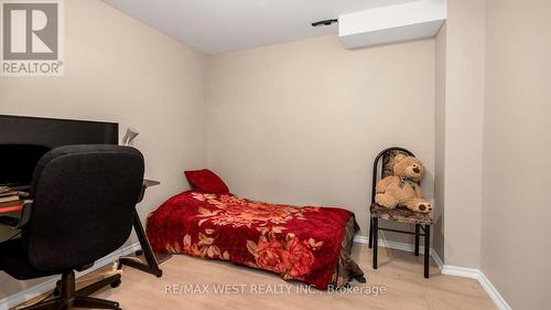 47 Flurry Circle, Brampton, ON - Indoor Photo Showing Bedroom