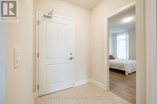 310 - 5917 Main Street, Whitchurch-Stouffville, ON - Indoor Photo Showing Other Room