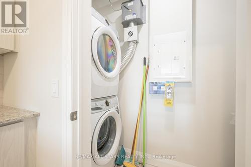 310 - 5917 Main Street, Whitchurch-Stouffville, ON - Indoor Photo Showing Laundry Room