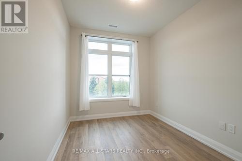 310 - 5917 Main Street, Whitchurch-Stouffville, ON - Indoor Photo Showing Other Room