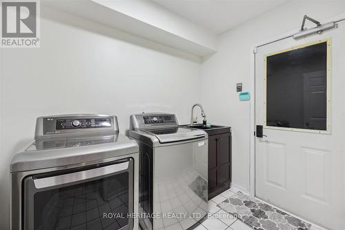 3 Knotty Pine Drive, Whitby, ON - Indoor Photo Showing Laundry Room