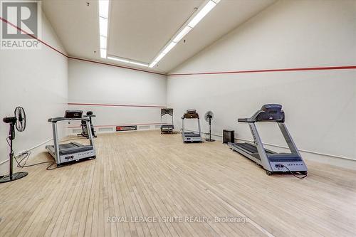 1702 - 400 Mclevin Avenue, Toronto, ON - Indoor Photo Showing Gym Room