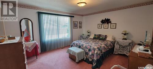 211 2Nd Avenue E, Unity, SK - Indoor Photo Showing Bedroom