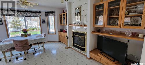 211 2Nd Avenue E, Unity, SK - Indoor With Fireplace