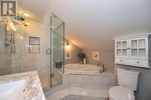 60 Meadowbrook Lane, Markham, ON - Indoor Photo Showing Bathroom