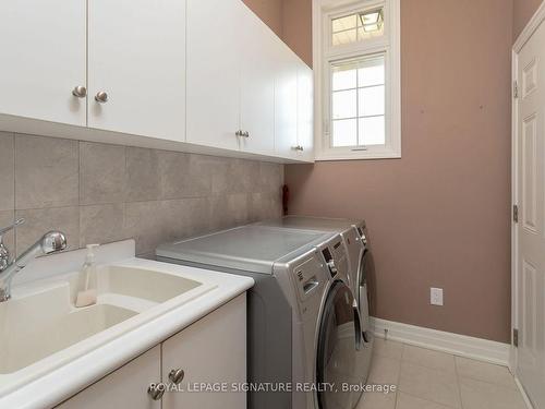 12 Valley Point Cres, King, ON - Indoor Photo Showing Laundry Room