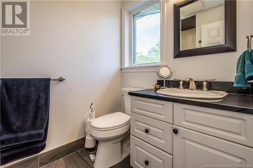 302 & 310 Kennebecasis River Road, Hampton, NB - Indoor Photo Showing Bathroom