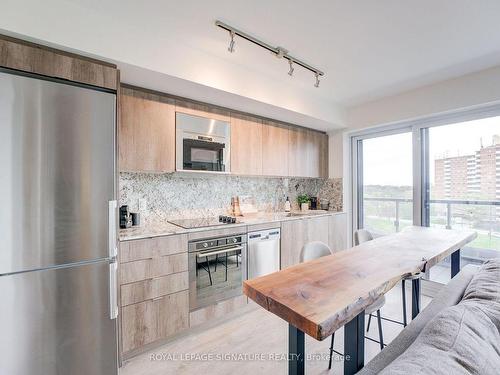 527-5 Mabelle Ave, Toronto, ON - Indoor Photo Showing Kitchen With Upgraded Kitchen