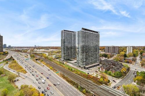 2115-1928 Lake Shore Blvd W, Toronto, ON - Outdoor With View
