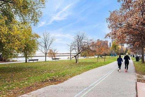 2115-1928 Lake Shore Blvd W, Toronto, ON - Outdoor With View