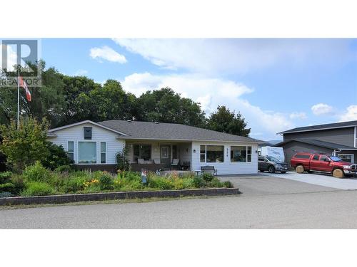 536-537 Loon Avenue, Vernon, BC - Outdoor With Facade