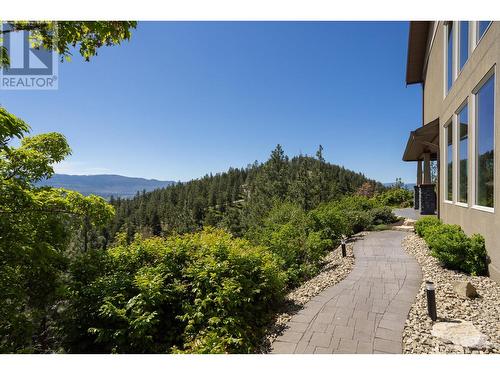 606 Selkirk Court, Kelowna, BC - Outdoor With View