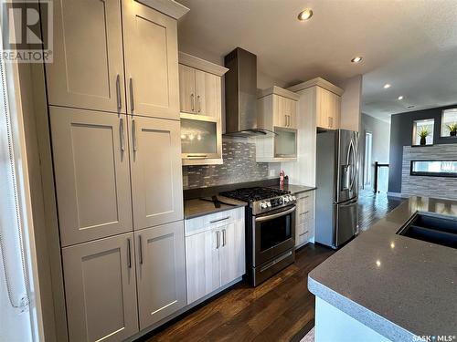 3605 Green Creek Road, Regina, SK - Indoor Photo Showing Kitchen With Double Sink With Upgraded Kitchen