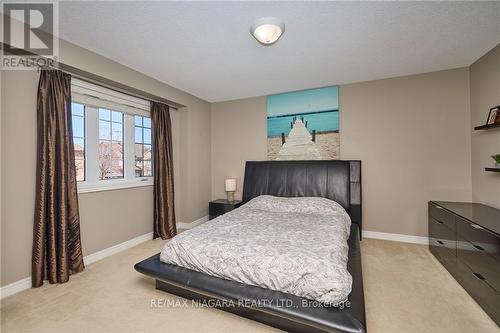 15 Ivybridge Drive, Hamilton, ON - Indoor Photo Showing Bedroom