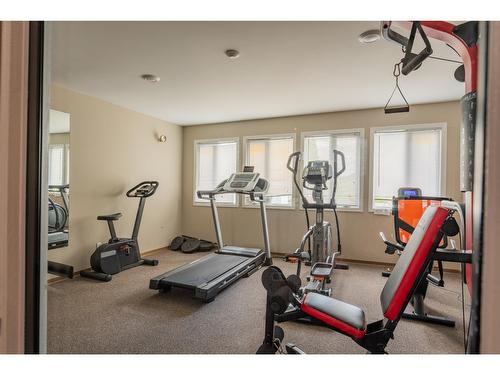 212 - 880 Wordsworth Avenue, Warfield, BC - Indoor Photo Showing Gym Room