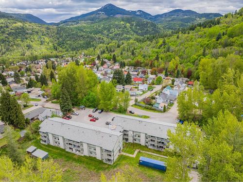 212 - 880 Wordsworth Avenue, Warfield, BC - Outdoor With View