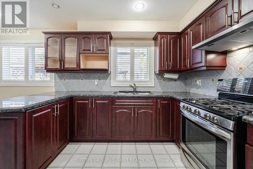 13 Oaklea Boulevard, Brampton, ON - Indoor Photo Showing Kitchen With Double Sink