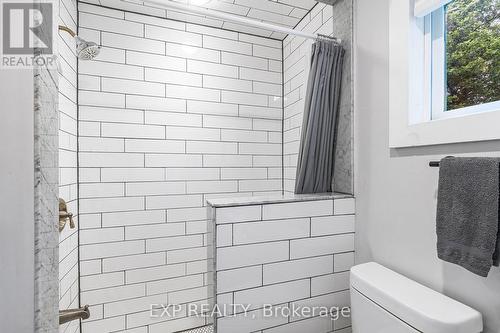 137 Kandahar Lane, Blue Mountains, ON - Indoor Photo Showing Bathroom