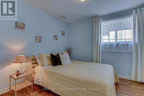 142 Old Field Lane, Central Elgin, ON - Indoor Photo Showing Bedroom