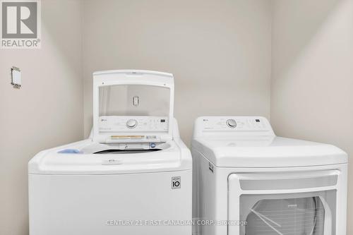 1619 Upper West Avenue, London, ON - Indoor Photo Showing Laundry Room