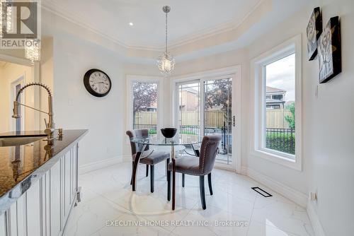7 Amberdale Court, Caledon, ON - Indoor Photo Showing Dining Room