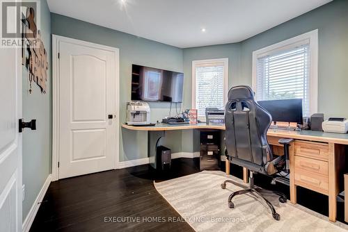7 Amberdale Court, Caledon, ON - Indoor Photo Showing Office