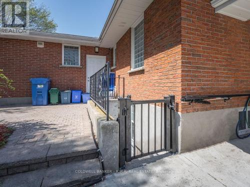 417 Rossmount Avenue N, Oshawa, ON - Outdoor With Exterior
