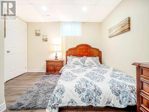 13716 22Nd Side Road, Halton Hills, ON - Indoor Photo Showing Bedroom