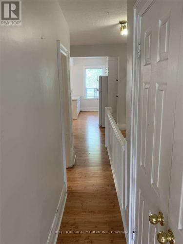 Upper - 867 Broadview Avenue, Toronto, ON - Indoor Photo Showing Other Room