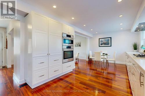 840 Sanok Drive, Pickering, ON - Indoor Photo Showing Kitchen With Upgraded Kitchen