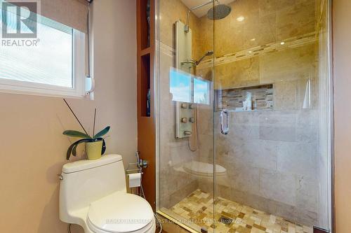840 Sanok Drive, Pickering, ON - Indoor Photo Showing Bathroom