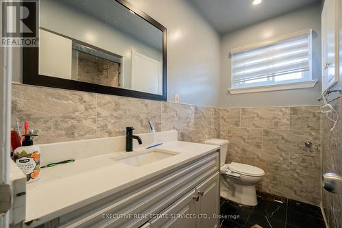 32 Brimorton Drive, Toronto, ON - Indoor Photo Showing Bathroom
