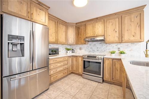 1309 Blanshard Drive, Burlington, ON - Indoor Photo Showing Kitchen With Stainless Steel Kitchen With Upgraded Kitchen