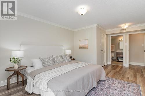 101 - 70 Elmsthorpe Avenue, Toronto, ON - Indoor Photo Showing Bedroom