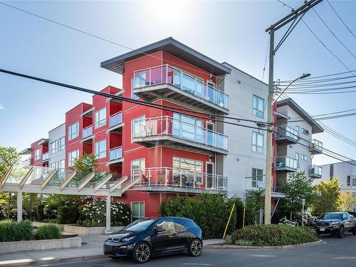 202-785 Tyee Rd, Victoria, BC - Outdoor With Balcony
