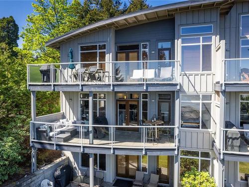 25-1059 Tanglewood Pl, Parksville, BC - Outdoor With Deck Patio Veranda