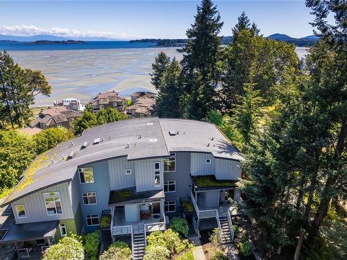 25-1059 Tanglewood Pl, Parksville, BC - Outdoor With Body Of Water