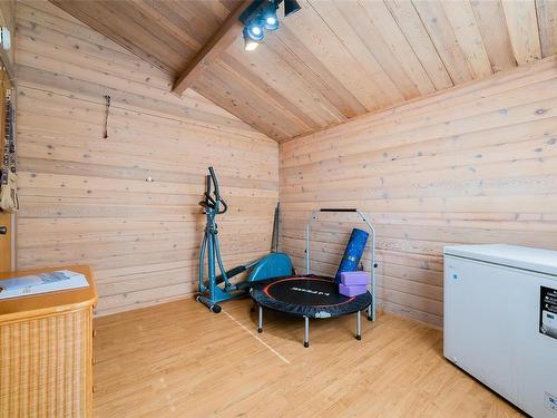 1397 Pilot Way, Nanoose Bay, BC - Indoor Photo Showing Other Room