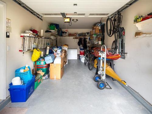 2612 Pinnacle Way, Langford, BC - Indoor Photo Showing Garage