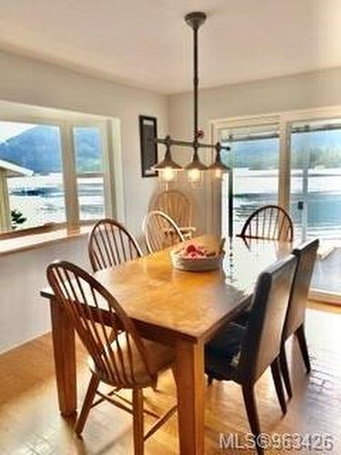 1250 Marine Dr Nw, Port Alice, BC - Indoor Photo Showing Dining Room