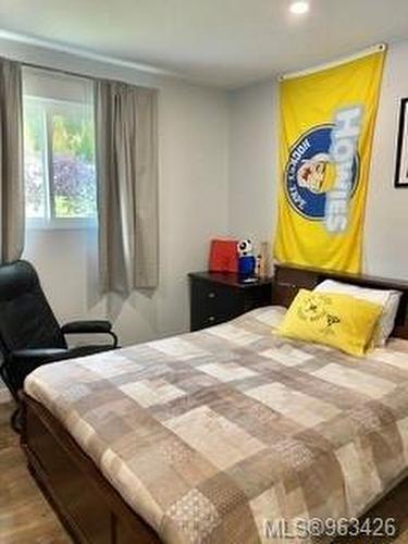 1250 Marine Dr Nw, Port Alice, BC - Indoor Photo Showing Bedroom