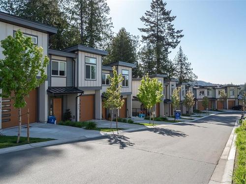 941 Echo Valley Pl, Langford, BC - Outdoor With Facade