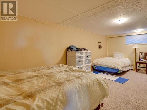 4045 Joyce Ave, Powell River, BC - Indoor Photo Showing Bedroom