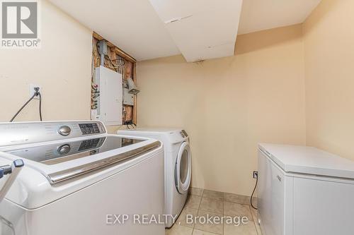 85 - 100 Brickyard Way, Brampton, ON - Indoor Photo Showing Laundry Room