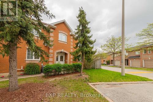 85 - 100 Brickyard Way, Brampton (Brampton North), ON - Outdoor