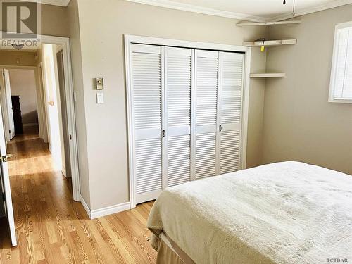 60 Hellen Ave, Timmins, ON - Indoor Photo Showing Bedroom