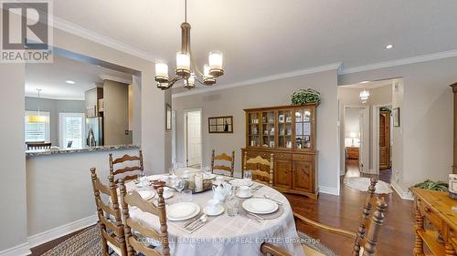 127 - 17 Legendary Trail, Whitchurch-Stouffville, ON - Indoor Photo Showing Dining Room