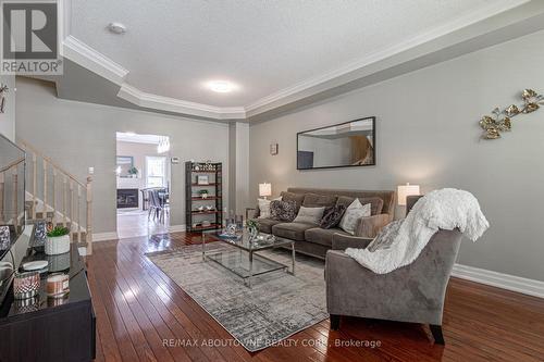 148 Roxton Road, Oakville, ON - Indoor Photo Showing Living Room