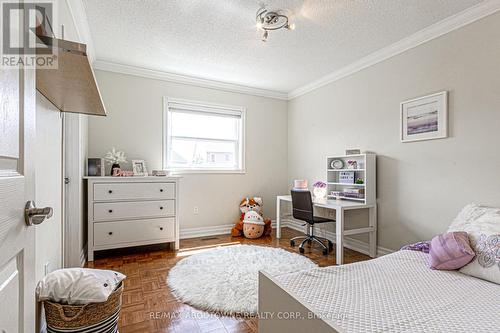 148 Roxton Road, Oakville, ON - Indoor Photo Showing Bedroom