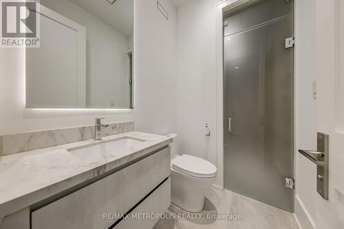 12 Bearwood Drive, Toronto, ON - Indoor Photo Showing Bathroom